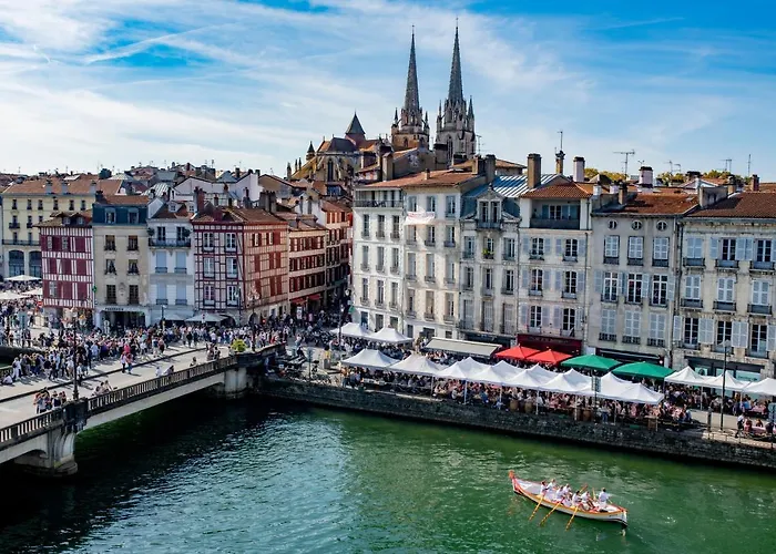 Duplex Typique Centre 巴约讷