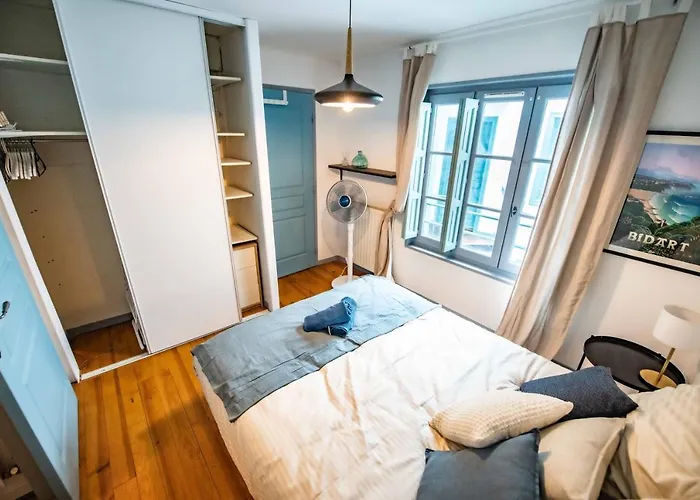 Duplex Typique Centre 巴约讷